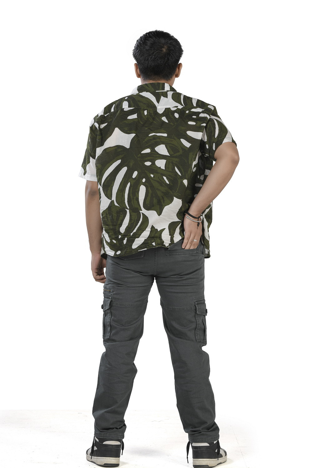 MENS DARK OLIVE COLOR CARGO FIT JEANS