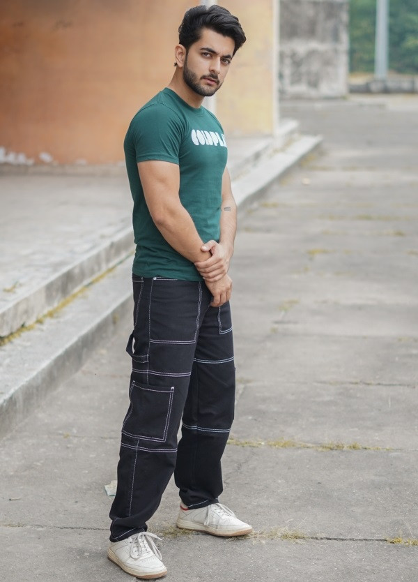 MENS STAY BLACK WITH CONTRAST WHITE STITCHES