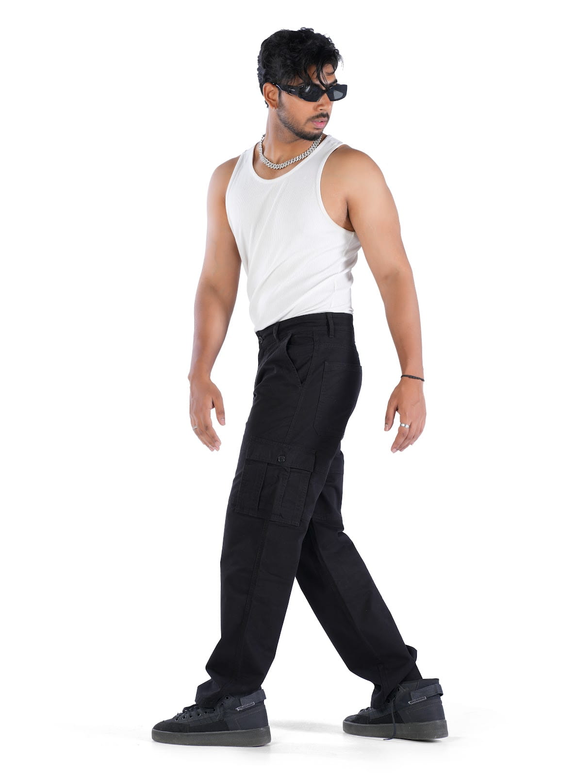 MENS STAY BLACK CARGO FIT JEANS